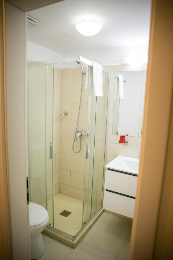 May Residence Dumbravita  Екстериор снимка